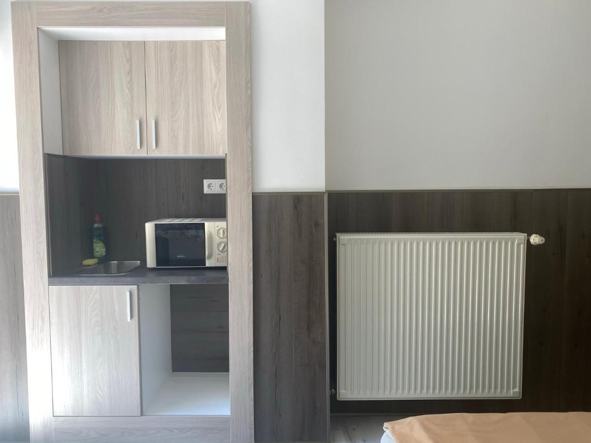 Holiday Apartmanhaz Balatonfured Exterior photo