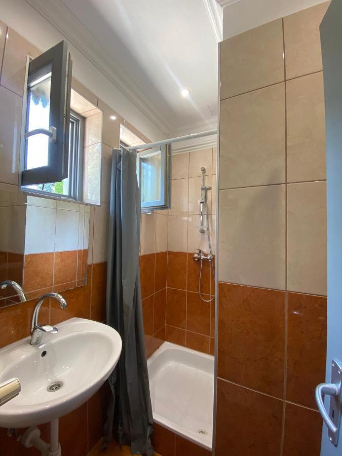Holiday Apartmanhaz Balatonfured Exterior photo
